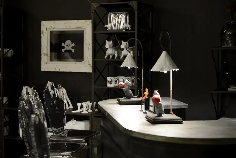 Salle noire, comptoir